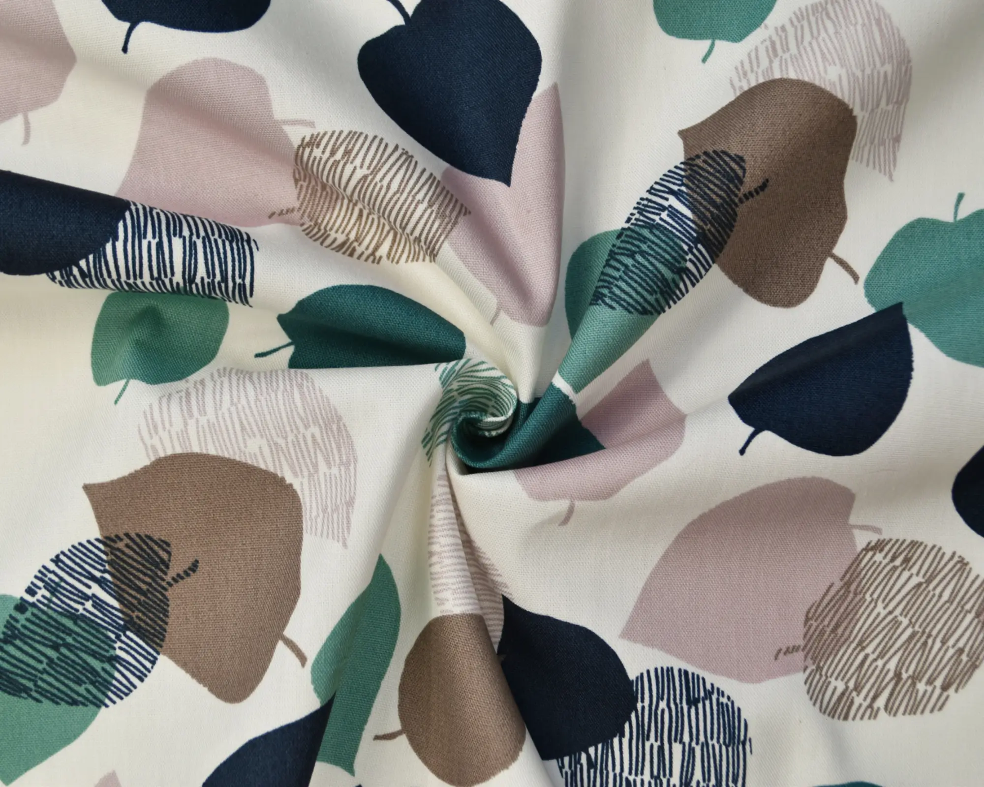 Kokka Cotton Oxford - Teal Leaf Print