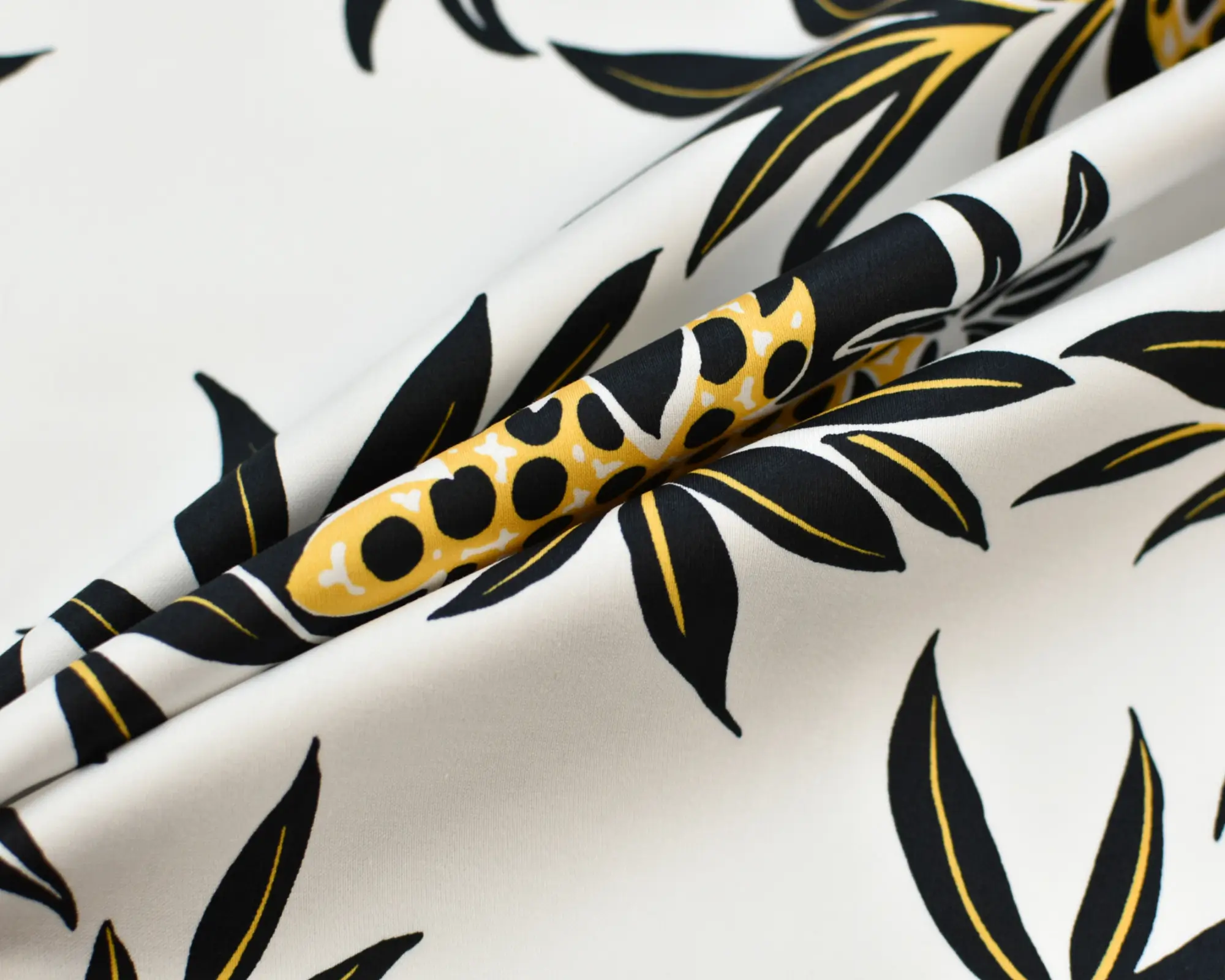 Cotton Poplin - Pomegranate Print - Image 4