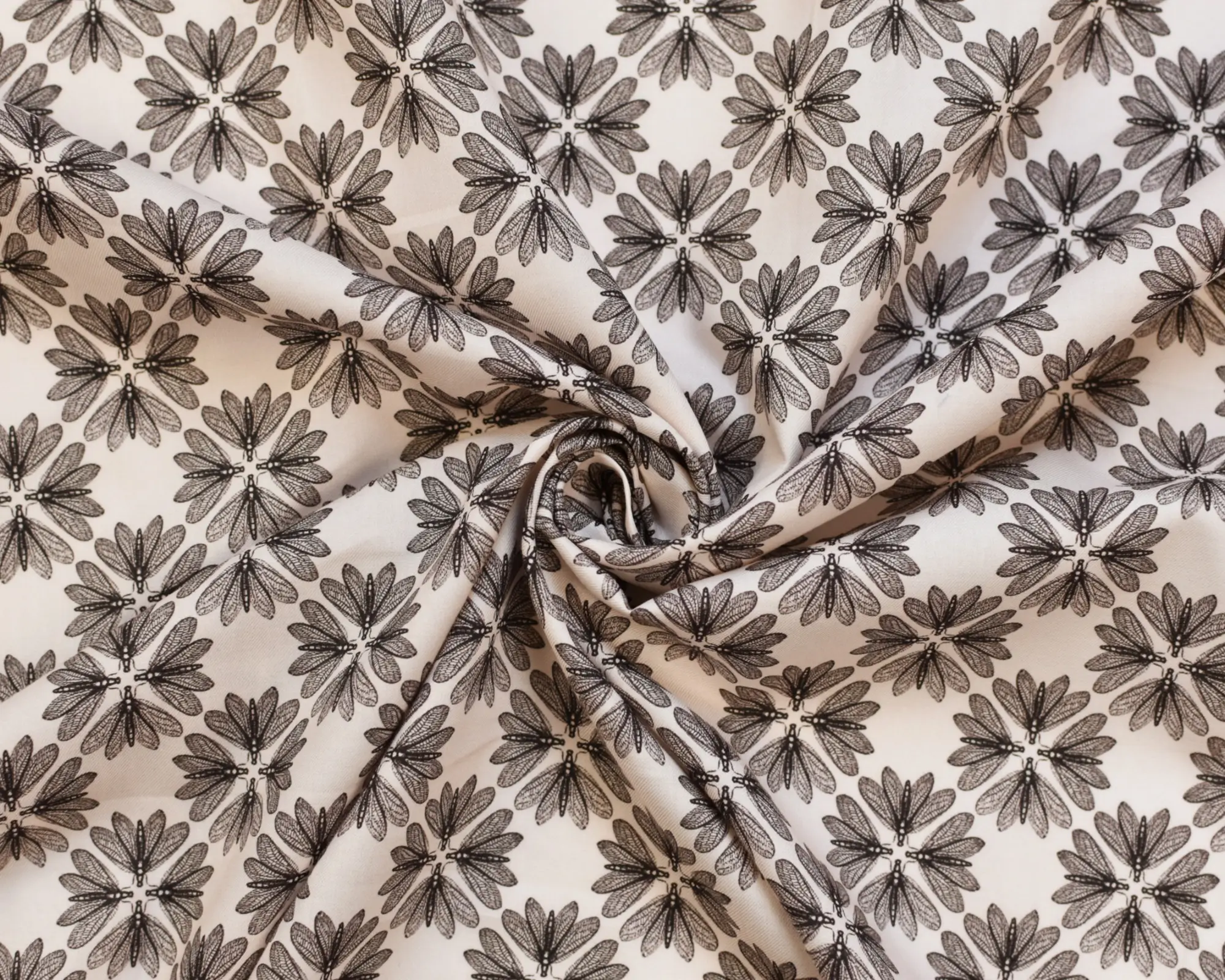 Cotton Poplin - Lace Wing Print